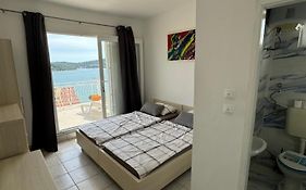 Marina Apartmani Tisno Murter